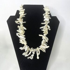 Vintage Estate Freshwater Shell Pearl Necklace Chunky Fringe Bib Statement 18"